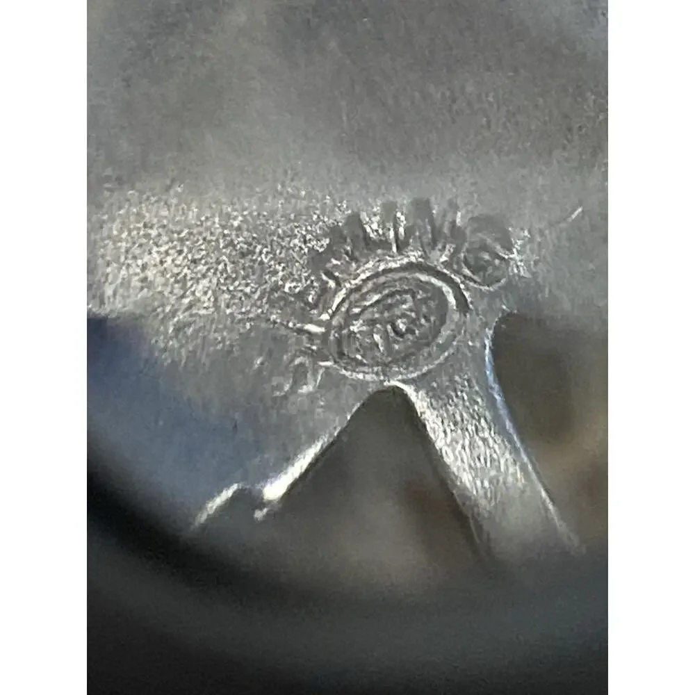 Vintage Sterling Silver Maple Leaf Charm Canada Souvenir L Stamp - 0.99 Grams